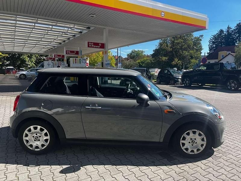 Gebraucht Mini Cooper 102 PS (75 kW) 2016 Grau Kleinwagen
