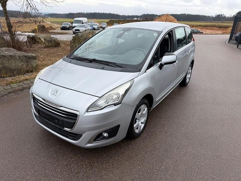 Gebraucht Peugeot 5008 Active 120 PS (88 kW) 2014 Grau Van / Kleinbus