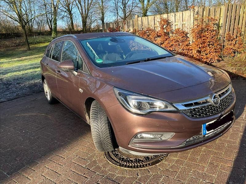 Gebraucht Opel Astra Active 125 PS (91 kW) 2017 Braun Kombi