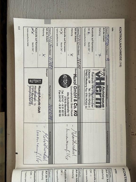 Gebraucht Renault Twingo LIMITED 90 PS (66 kW) 2018 Schwarz Kleinwagen