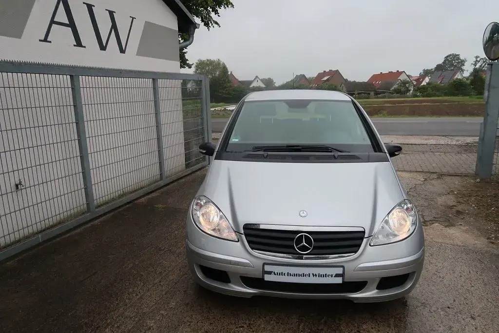 Gebraucht Mercedes A150 95 PS (69 kW) 2006 Silber Limousine