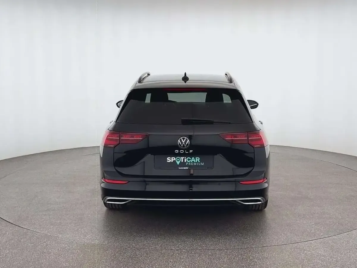 Gebraucht VW Golf VIII Style 190 PS (139 kW) 2022 Schwarz Kombi