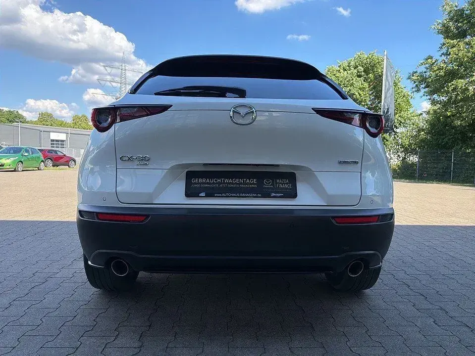 Gebraucht Mazda CX-30 Selection 186 PS (136 kW) 2023 Weiß SUV