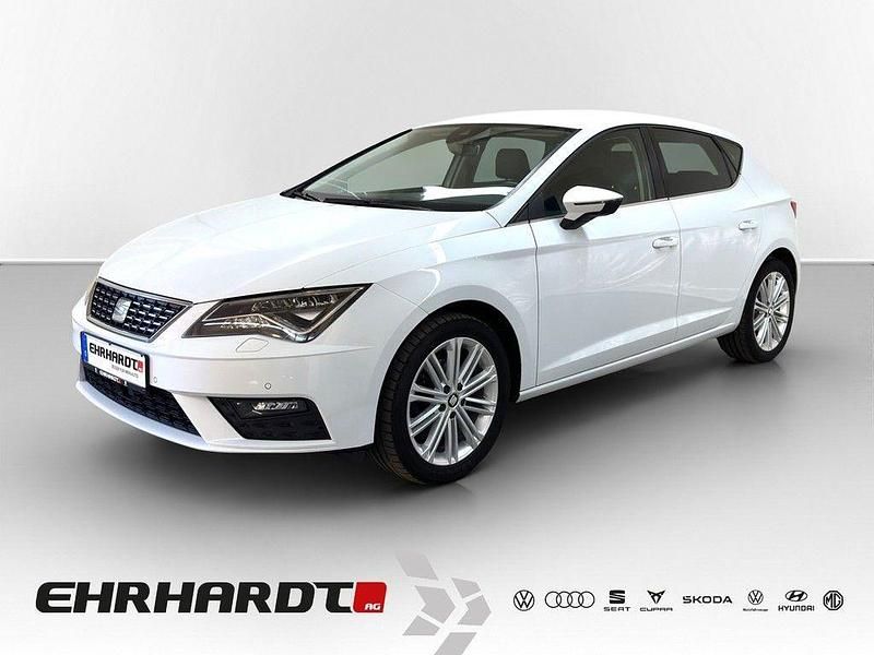 Weiß Gebraucht 2020 Seat Leon XCELLENCE Limousine | 15.890 € (Fairer Preis) - Bild 1/3