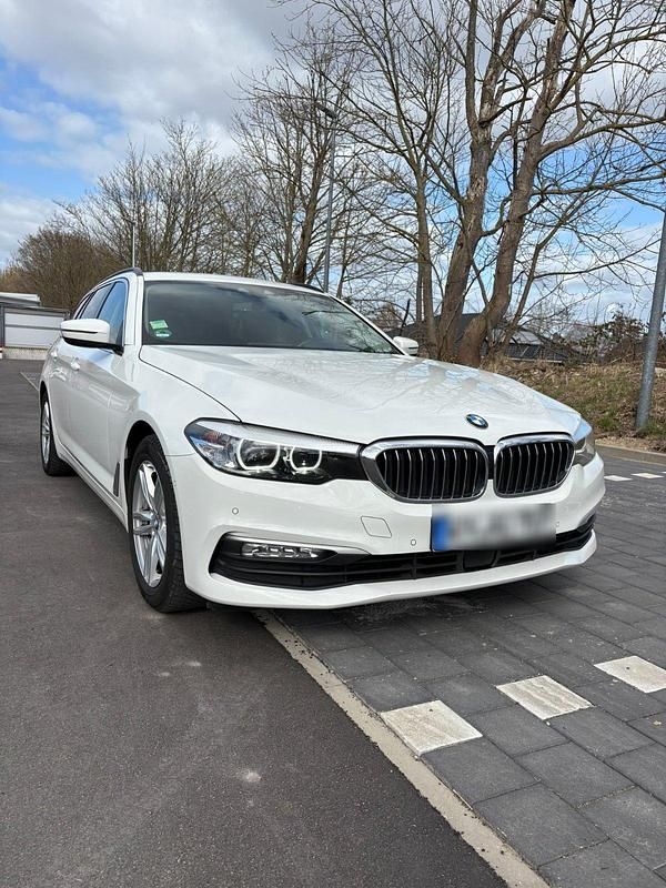 Gebraucht BMW 530 265 PS (194 kW) 2018 Weiß Kombi