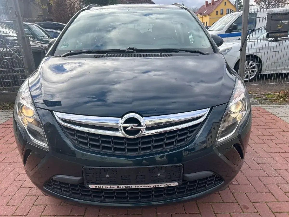Gebraucht Opel Zafira Tourer 120 PS (88 kW) 2015 Schwarz Van / Kleinbus
