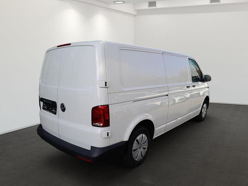 Gebraucht VW T6.1 150 PS (110 kW) 2023 Candy weiss Van
