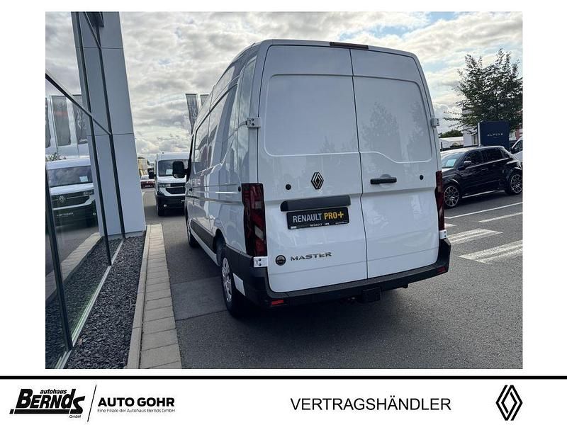 Ny Renault Master 150 HK (110 kW) 2025 Mineralweiã Van