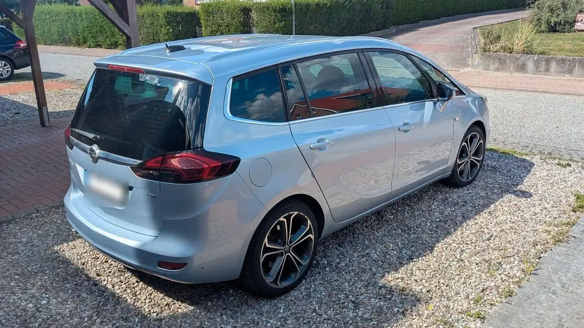 Gebraucht Opel Zafira Business Edition 170 PS (125 kW) 2017 Blau Van / Kleinbus
