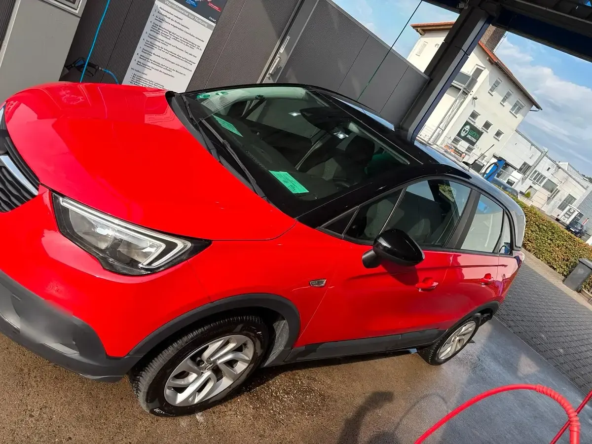 Gebraucht Opel Crossland X 110 PS (80 kW) 2018 Rot SUV