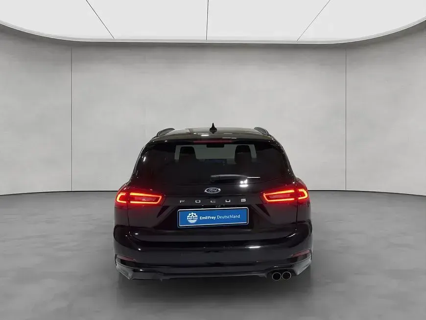 Gebraucht Ford Focus ST-Line X 155 PS (114 kW) 2024 Schwarz Limousine