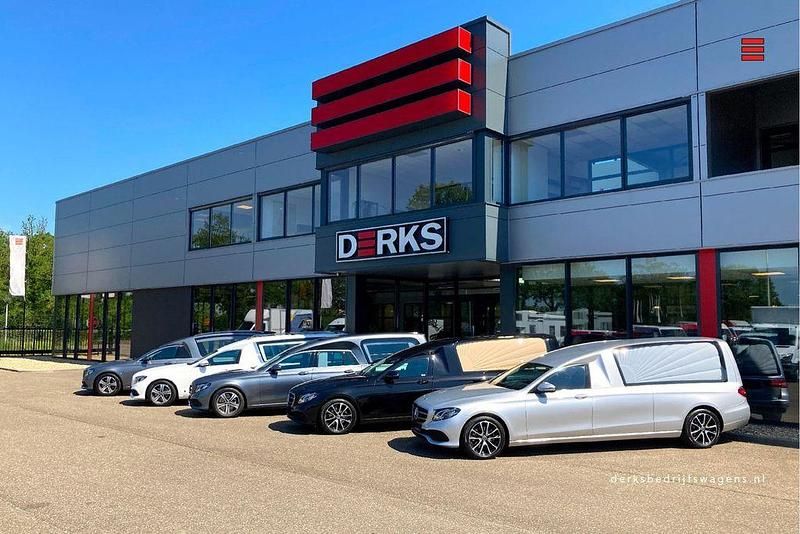 Gebraucht Mercedes E200 160 PS (117 kW) 2020 Grau