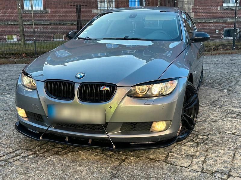 Gebraucht BMW 330 245 PS (180 kW) 2007 Coupé