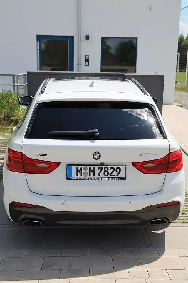 Gebraucht BMW 530 Comfort Edition 265 PS (194 kW) 2017 Weiß Kombi