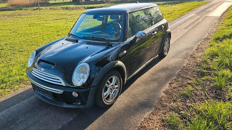 Schwarz Gebraucht 2003 Mini Cooper S Kleinwagen | 1.999 € (Fairer Preis) - Bild 1/4
