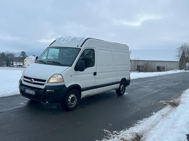 Gebraucht Opel Movano 120 PS (88 kW) 2010 Weiß Van / Kleinbus