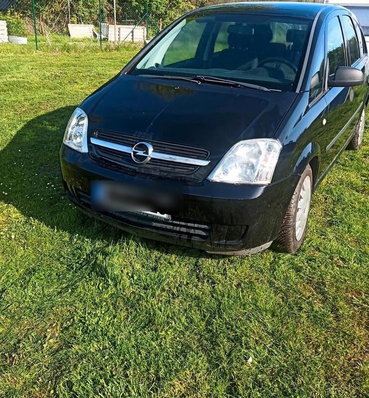 Schwarz Gebraucht 2004 Opel Meriva Van / Kleinbus | 1.500 € - Bild 1/4