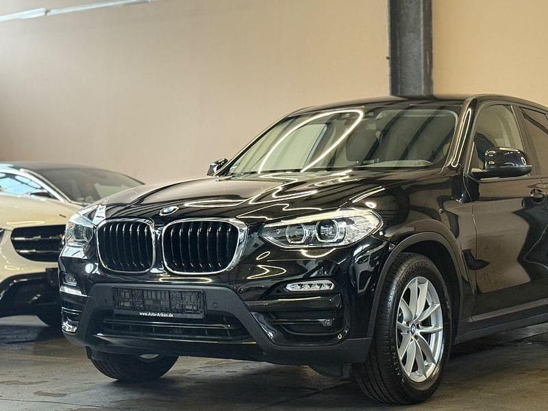 Second-hand BMW X3 Advantage 184 CP (135 kW) 2019 Negru SUV