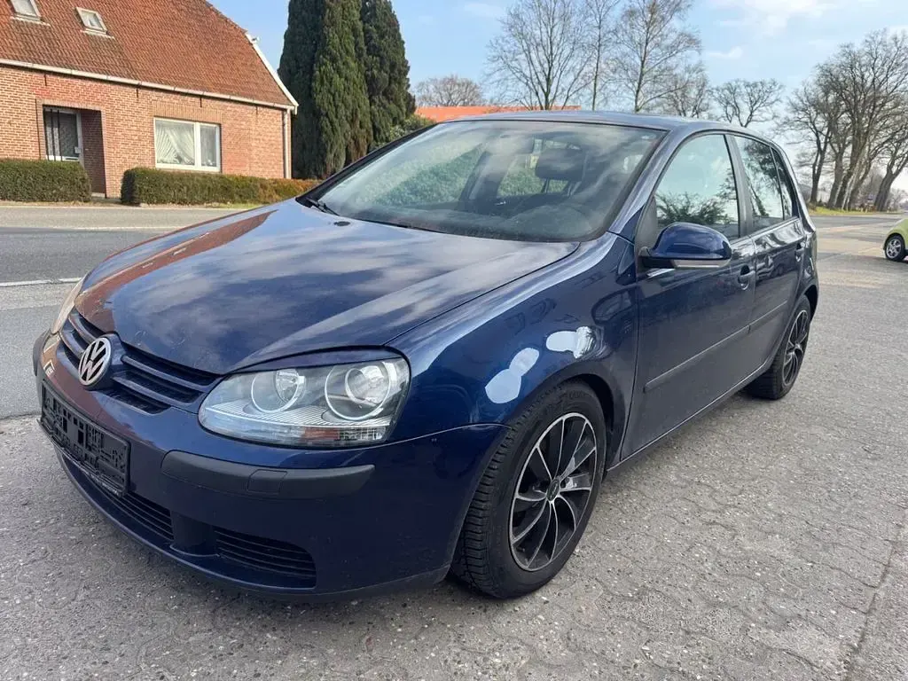 Gebraucht VW Golf IV Trendline 105 PS (77 kW) 2006 Blau Limousine