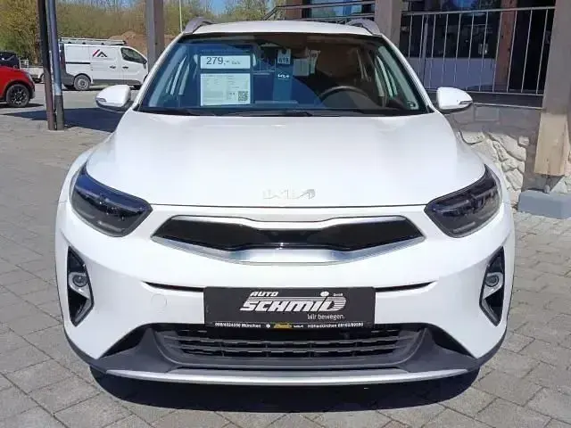 Gebraucht Kia Stonic Vision 101 PS (74 kW) 2024 Weiß SUV