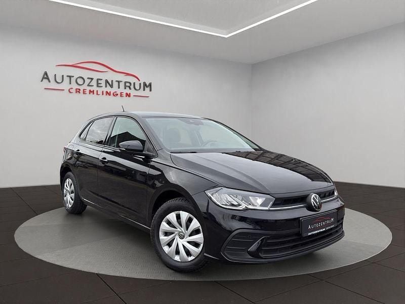 Schwarz Gebraucht 2022 VW Polo Life Limousine | 16.290 € (Guter Preis) - Bild 1/3