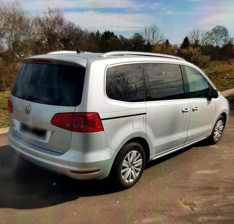 Gebraucht VW Sharan 140 PS (102 kW) 2014 Grau Van / Kleinbus