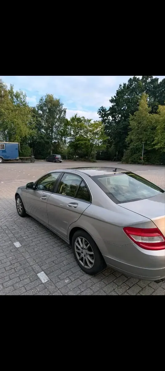 Gebraucht Mercedes C200 136 PS (100 kW) 2008 Silber Limousine