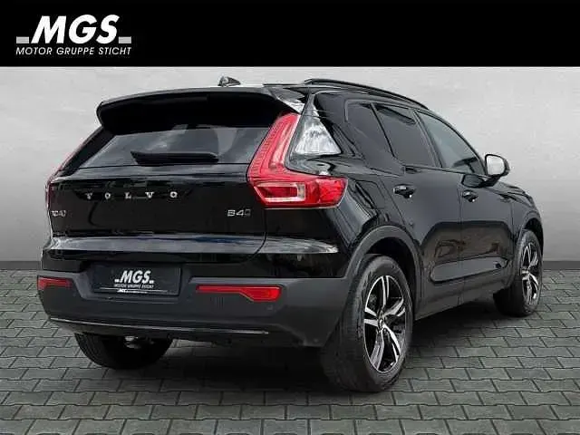 Gebraucht Volvo XC40 145 PS (106 kW) 2023 SUV