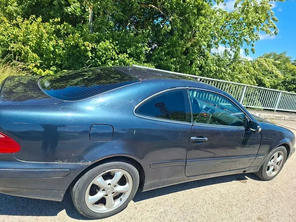 Gebraucht Mercedes CLK320 Elegance 218 PS (160 kW) 2000 Schwarz Coupé