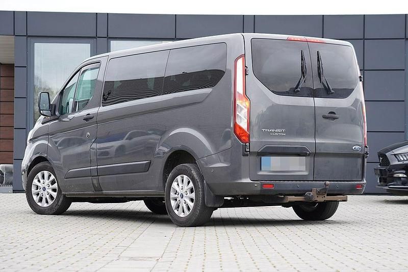 Gebraucht Ford Transit Custom 185 PS (136 kW) 2019 Grau Kombi