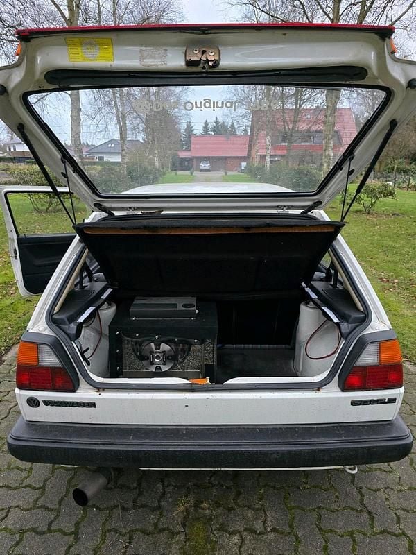 Gebraucht VW Golf II 75 PS (55 kW) 1986 Weiß Kleinwagen