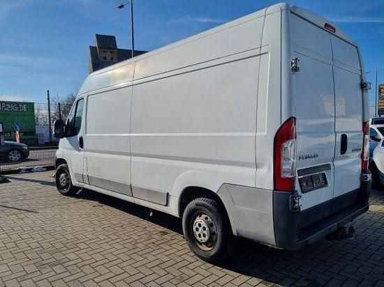 Gebraucht Peugeot Boxer 131 PS (96 kW) 2012 Weiß Van