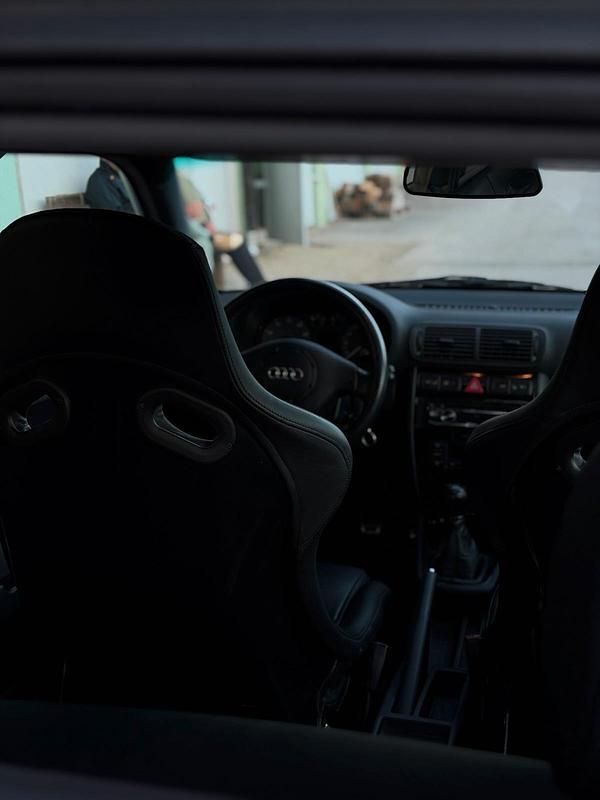 Gebraucht Audi S3 209 PS (153 kW) 2000 Schwarz Kleinwagen