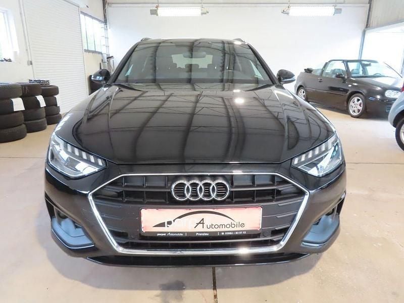 Gebraucht Audi A4 S-Line 150 PS (110 kW) 2020 Schwarz Kombi