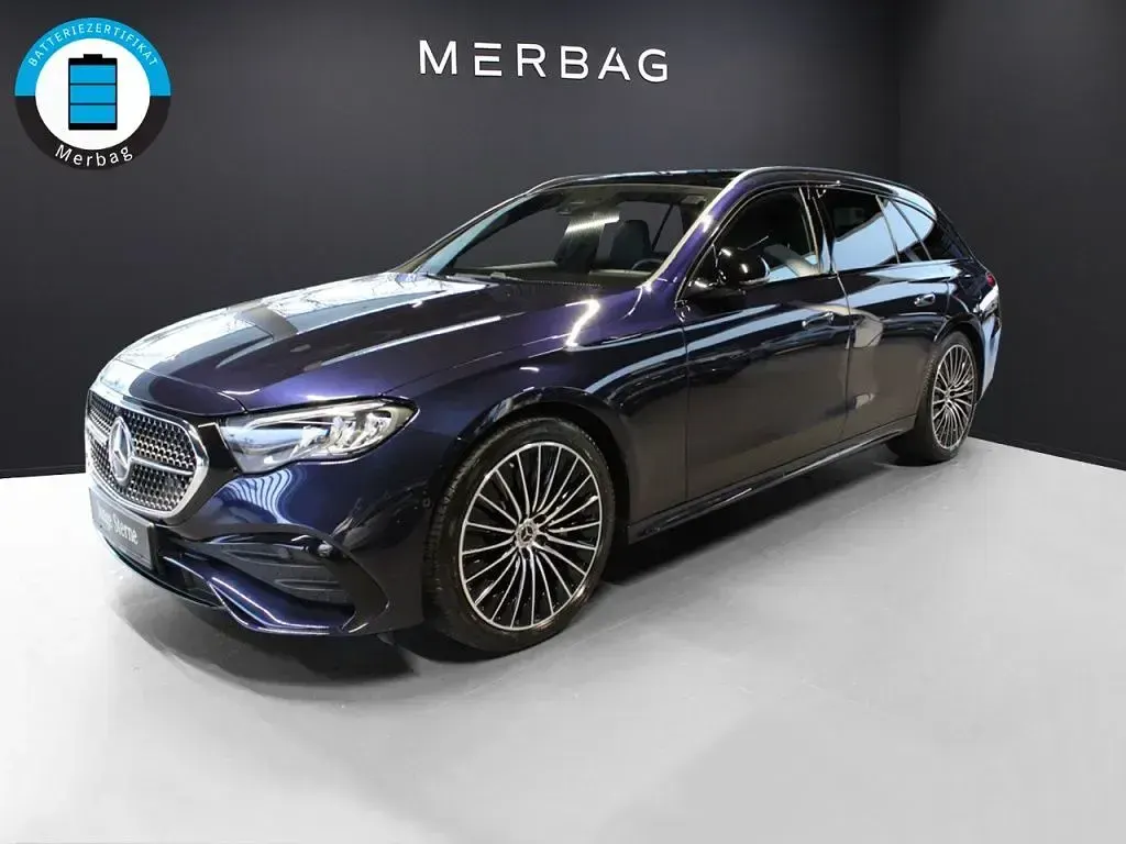 Second-hand Mercedes E300 AMG 197 CP (144 kW) 2025 Albastru Berlinǎ
