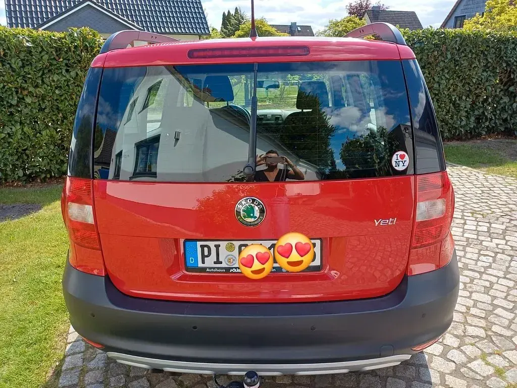 Gebraucht Skoda Yeti Active 122 PS (89 kW) 2013 Rot SUV