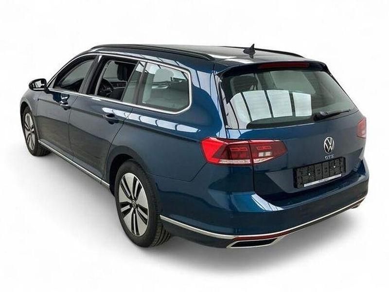 Gebraucht VW Passat GTE 218 PS (160 kW) 2021 Blau Kombi