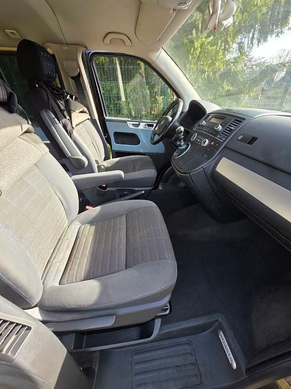 Second-hand VW T5 174 CP (127 kW) 2007 Negru Van