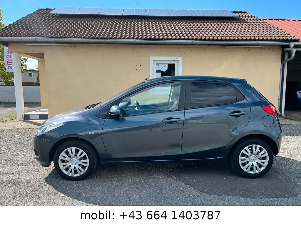 Używany Mazda 2 68 KM (50 kW) 2011 Szary Hatchback