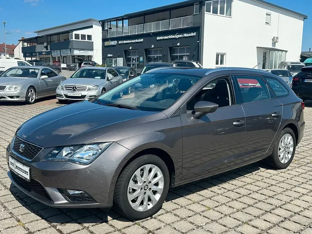 Gebraucht Seat Leon ST Style 150 PS (110 kW) 2016 Grau Kombi