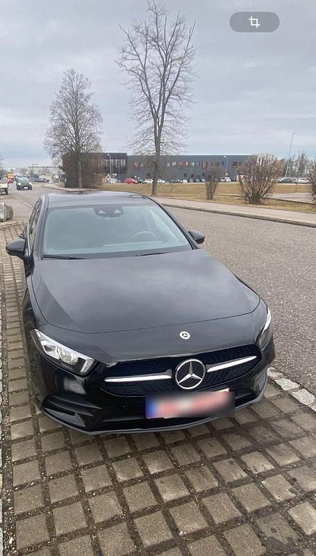 Gebraucht Mercedes E250 160 PS (117 kW) 2020 Schwarz Kleinwagen