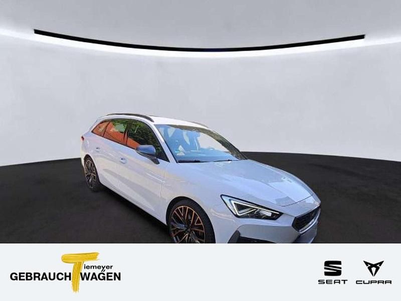 Weiß Gebraucht 2022 Cupra Leon VZ Kombi | 24.790 € (Guter Preis) - Bild 1/2