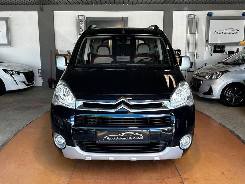 Gebraucht Citroën Berlingo 92 PS (67 kW) 2012 Schwarz Van / Kleinbus