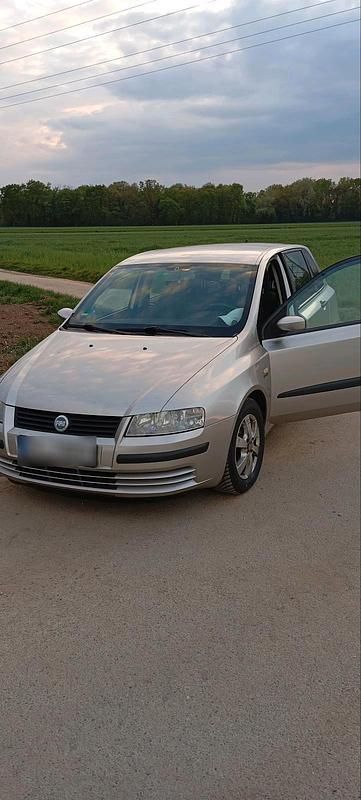 Second-hand Fiat Stilo 2002 Argintiu Hatchback