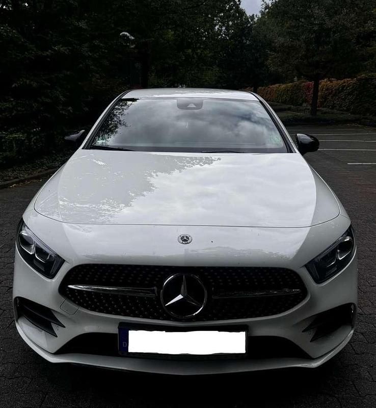 Gebraucht Mercedes A200 AMG 163 PS (119 kW) 2018 Limousine