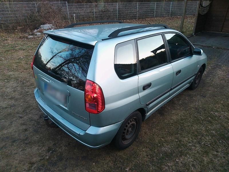 Gebraucht Mitsubishi Space Star 102 PS (75 kW) 2004 Grün Van / Kleinbus