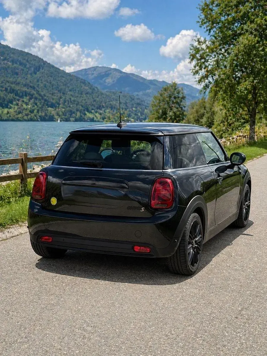 Occasion Mini Cooper SE 135 kW (184 ch) 2022 Noir Citadine