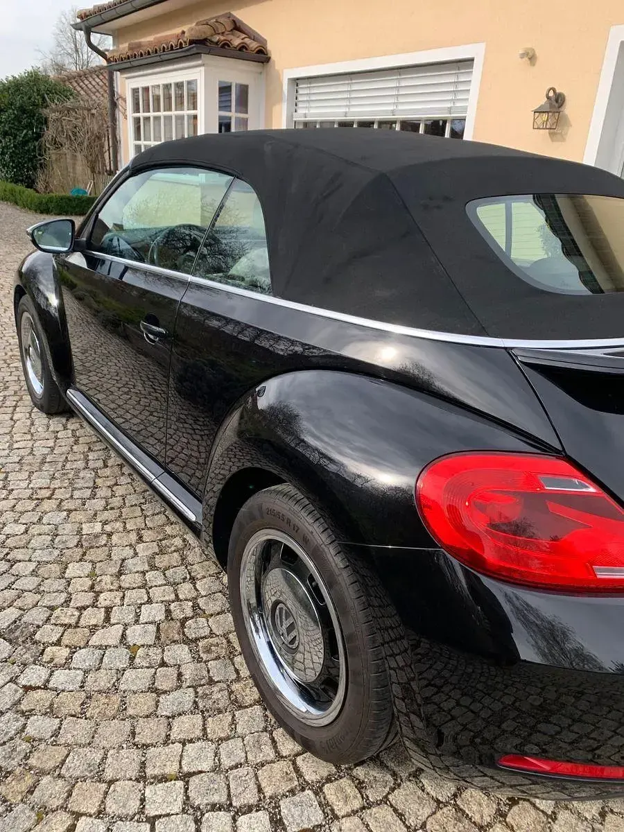 Gebraucht VW Beetle S 105 PS (77 kW) 2014 Schwarz Kleinwagen