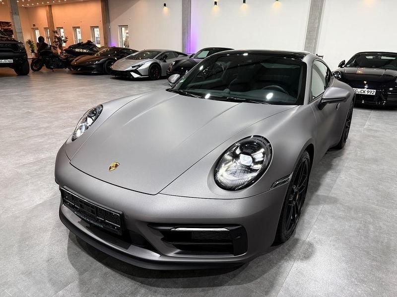 Schwarz Gebraucht 2022 Porsche 911 Carrera GTS Chrono Coupé | 143.900 € (Superpreis) - Bild 1/4