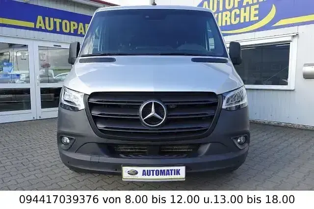 Gebraucht Mercedes Sprinter 143 PS (105 kW) 2020 Silber Van